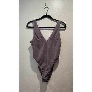 Good American Size 2 Scuba Body Purple Bodysuit V Neck Modern Tank Sexy